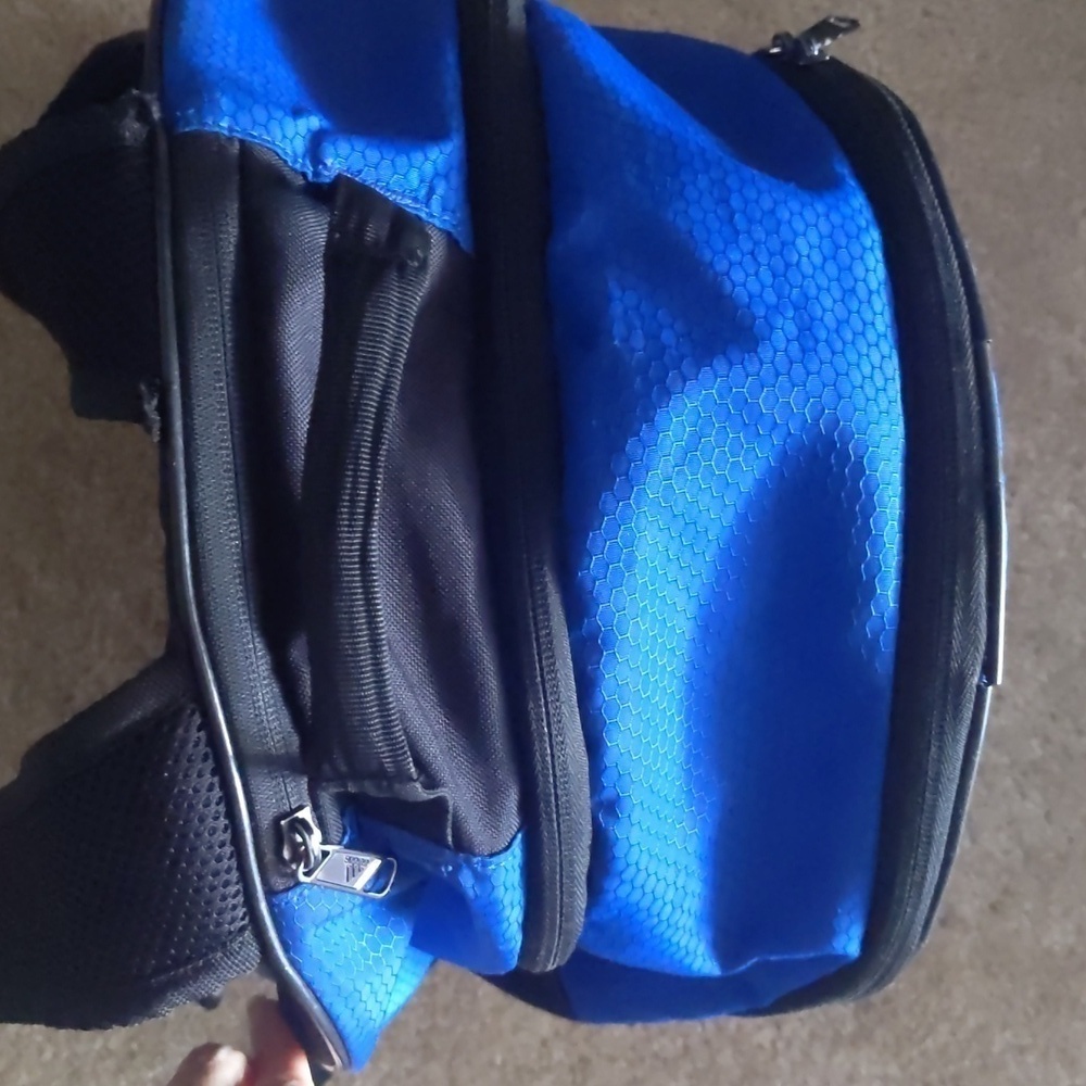 Adidas backpack blue and black - Picture 3 of 4